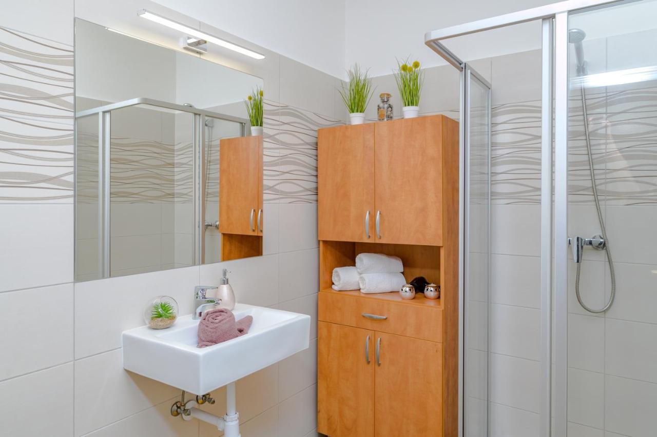 ILLÉS Apartmanok II. Hajdúszoboszló Extérieur photo