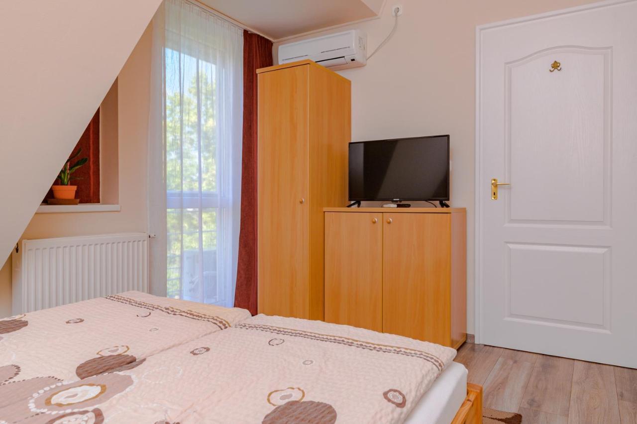 ILLÉS Apartmanok II. Hajdúszoboszló Extérieur photo
