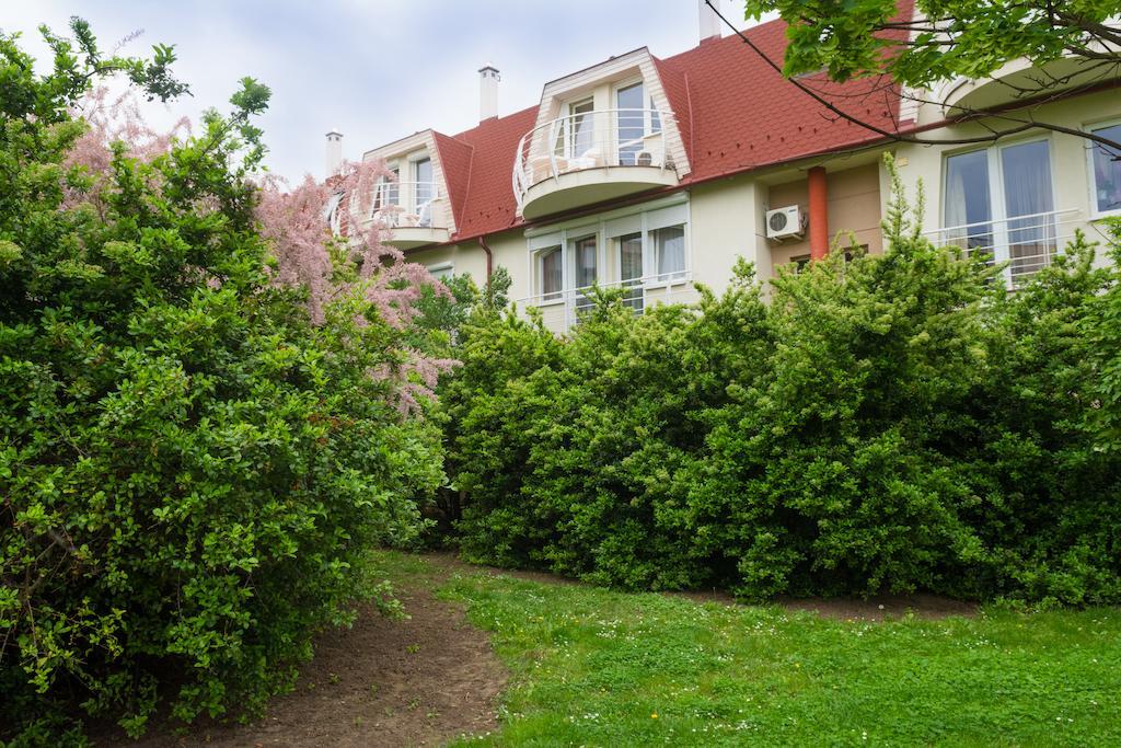 ILLÉS Apartmanok II. Hajdúszoboszló Chambre photo